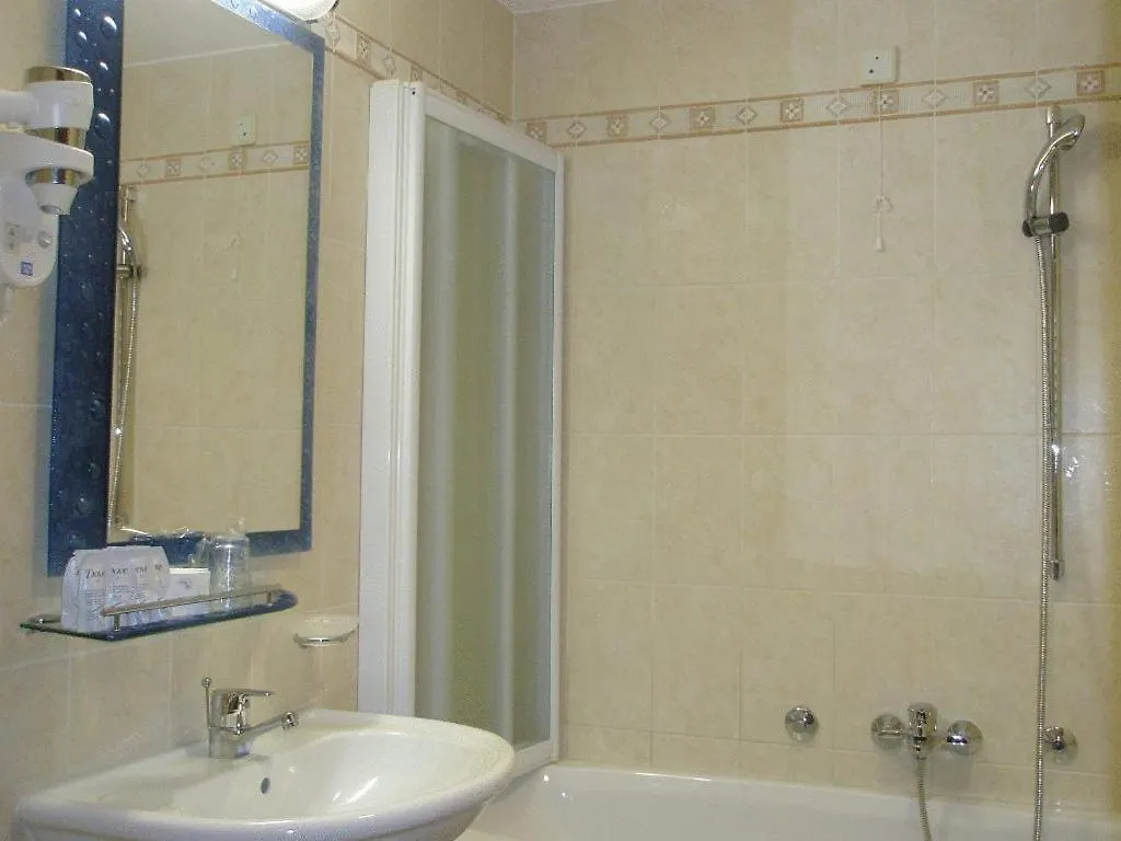 Hotel Villa Vera Lovran 4*,  Croatia